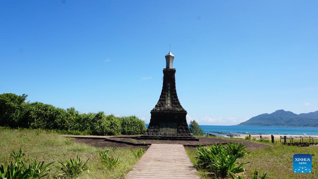 GlobalIRWatcher's tweet photo. @MND_China This photo taken on Oct. 13, 2025 shows a monument set up in memory of fights against Japanese invasion on the Yanliao shore of southeast China's Taiwan. 
(Xinhua/Qi Xianghui) https://t.co/iMNBjGUGfl