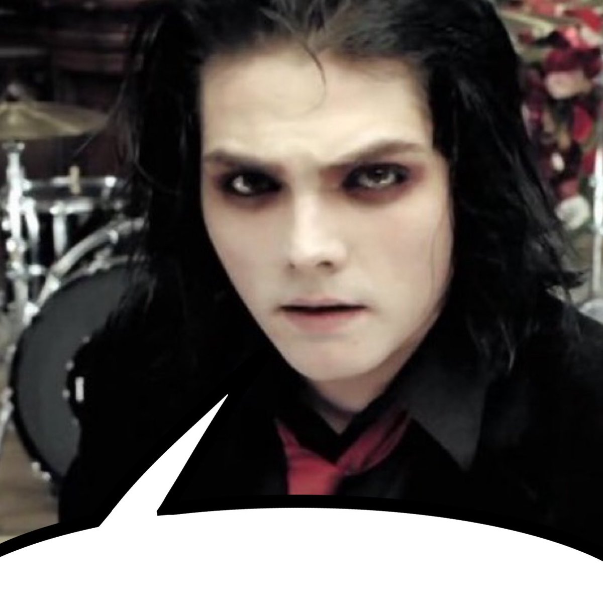 Alee 🦇 || SAW LOUIS tweet media