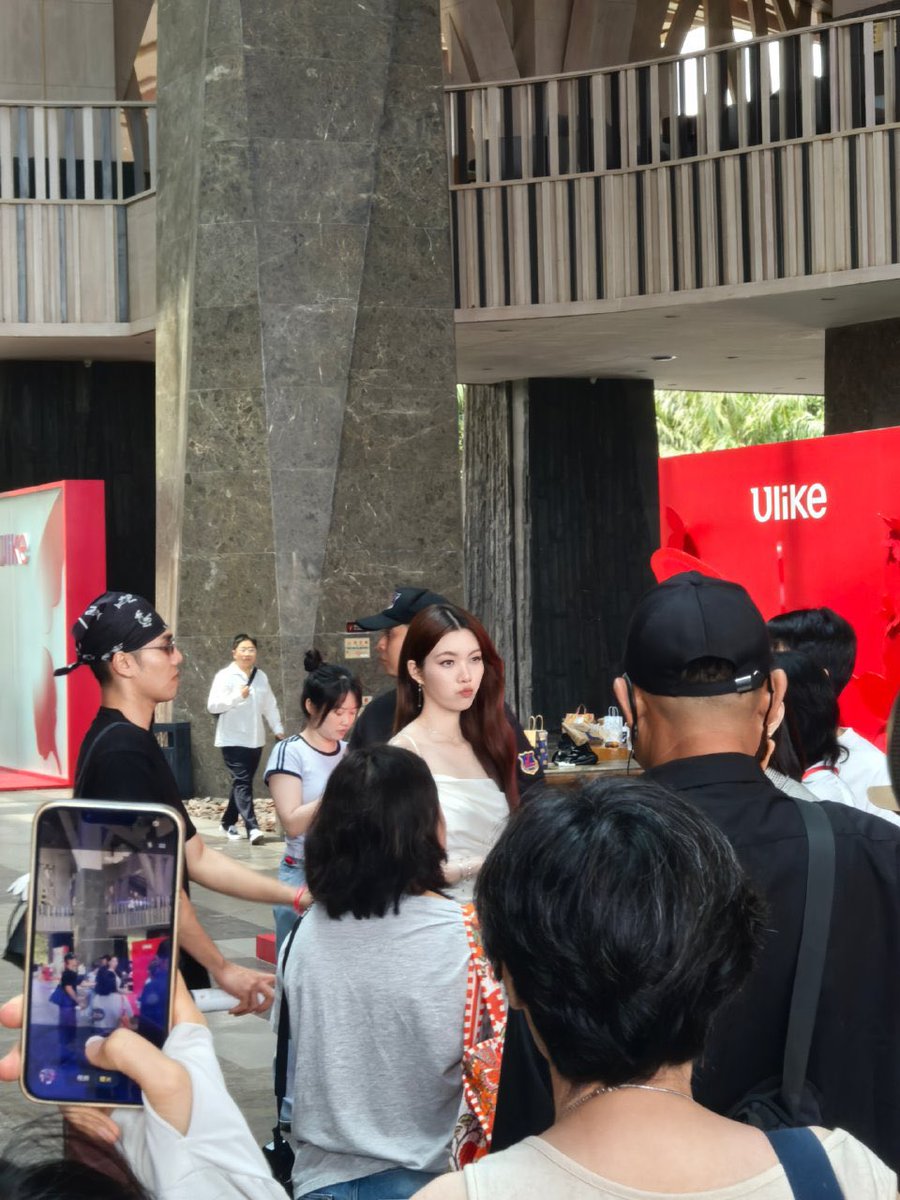 LingOrm_BaseHouse tweet media