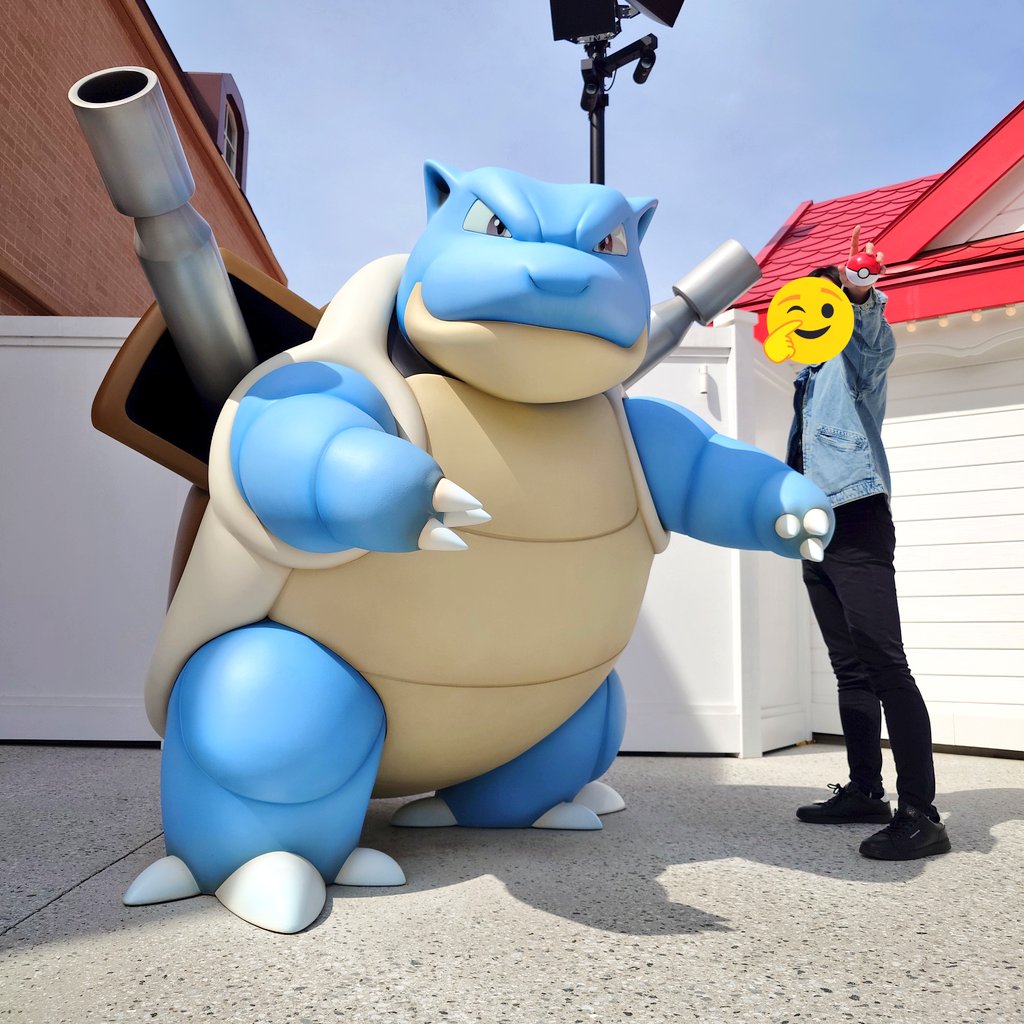 らうる tweet media