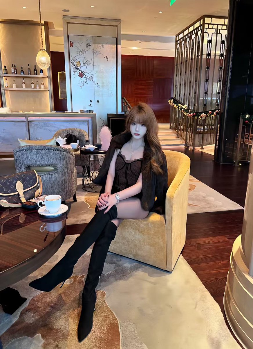 Linqqny01's tweet photo. 下午茶 https://t.co/yKGRcaR3xx