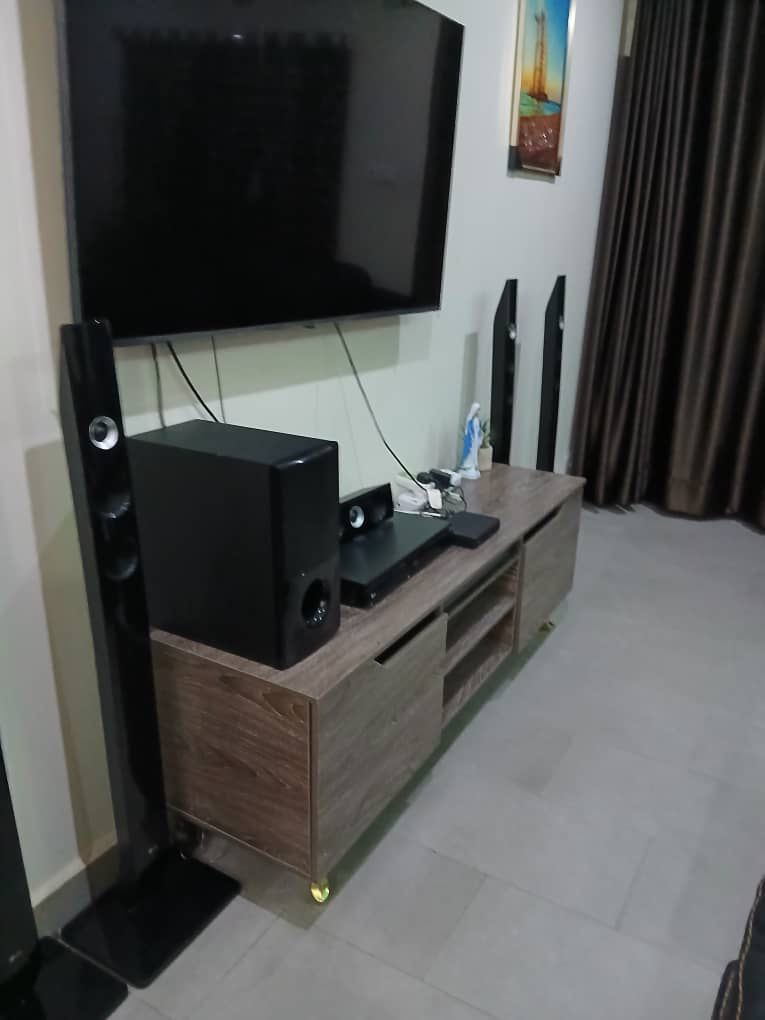 CharlesECHE2's tweet photo. These 3 hot combo goes for just 1.5m guys

Your repost and likes will go a very long way guys please help me😭🙏😭

MARBLE DINNING
LGTV55nano796qa 55inches smart
3SEATER, 2SEATER AND TWO SINGLEs..

Location is Lagos mainland 🙏😭🙏
#Amen #Atiku #Jamb #DearGod #TodayisFriday https://t.co/AdYomxN5OA