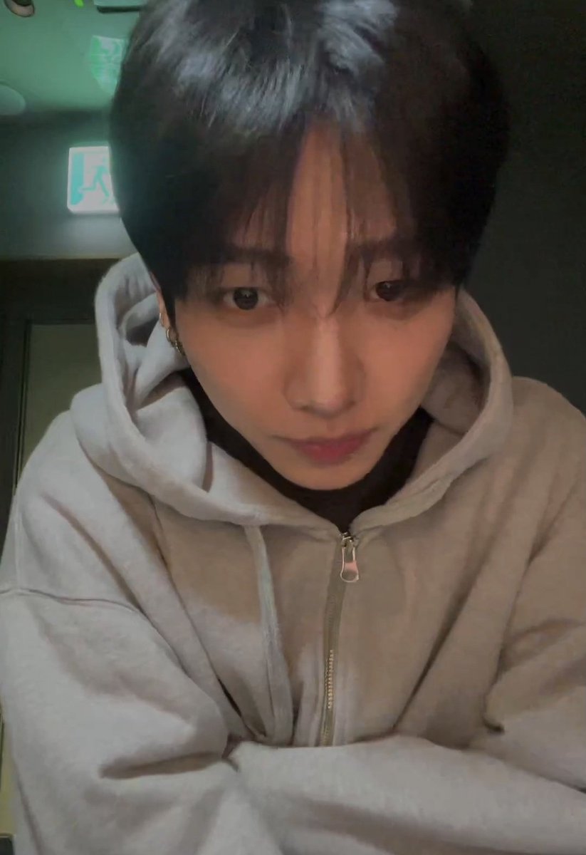 slow 빼기 tweet media