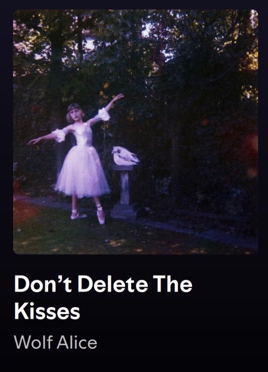 brie ✰ tweet media