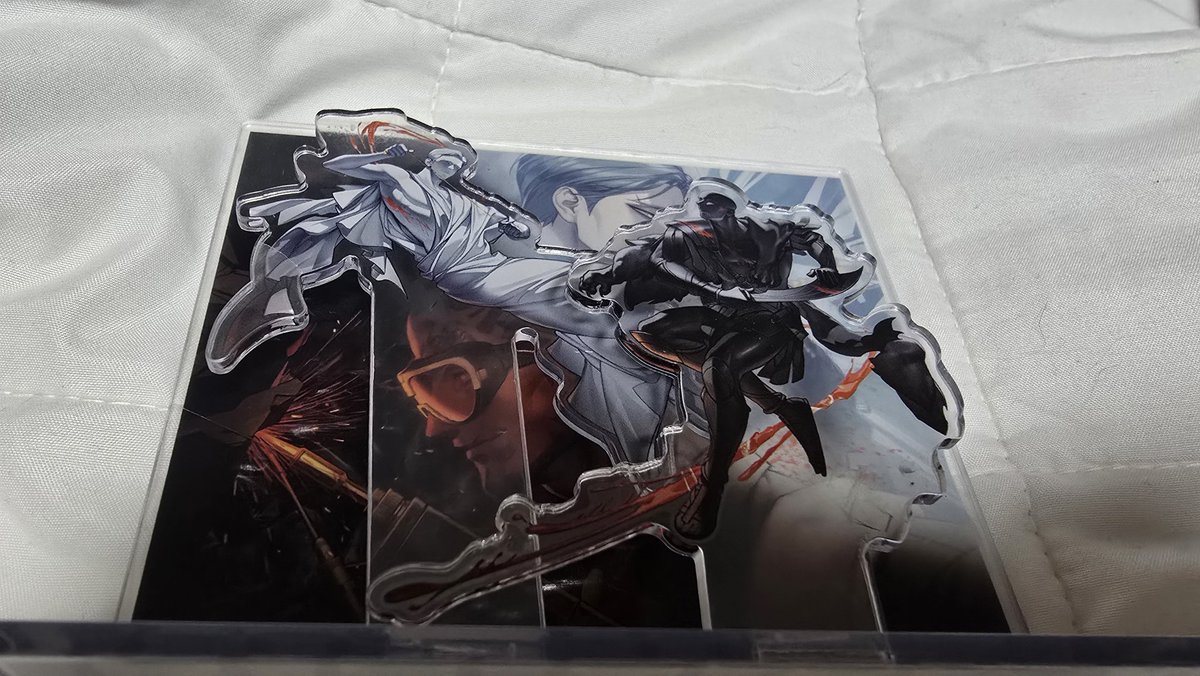 아이덴큐 💪🤨👊 tweet media