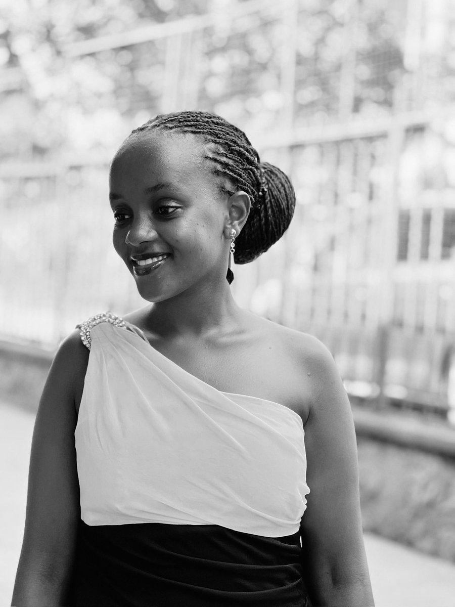 NaturindaS256's tweet image. Another day another blessing 🙏
Goodmorning beloved of God
May #Friday be nice to you and yours🧎‍♀️🧎‍♀️🙏