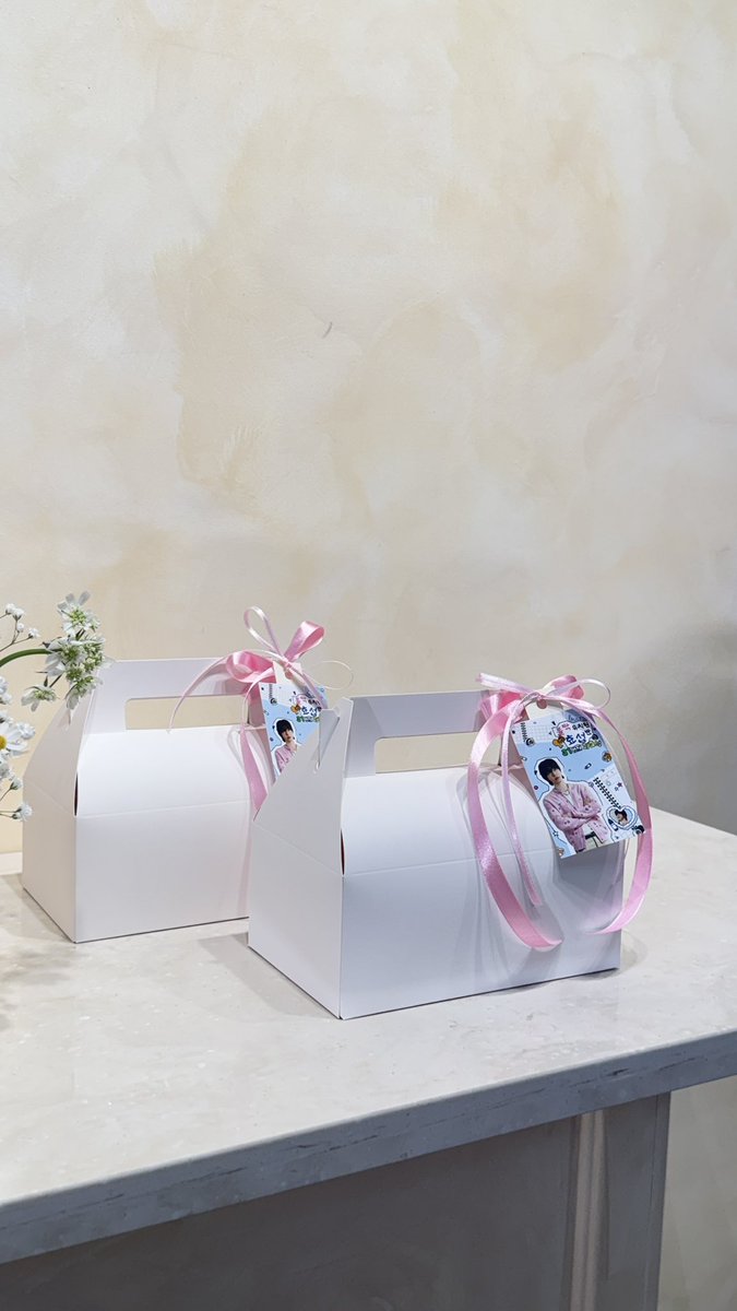 안효섭 𝙡𝙚𝙢𝙤𝙣_𝙢𝙖𝙣_𝘼𝙃𝙎🍋 tweet media