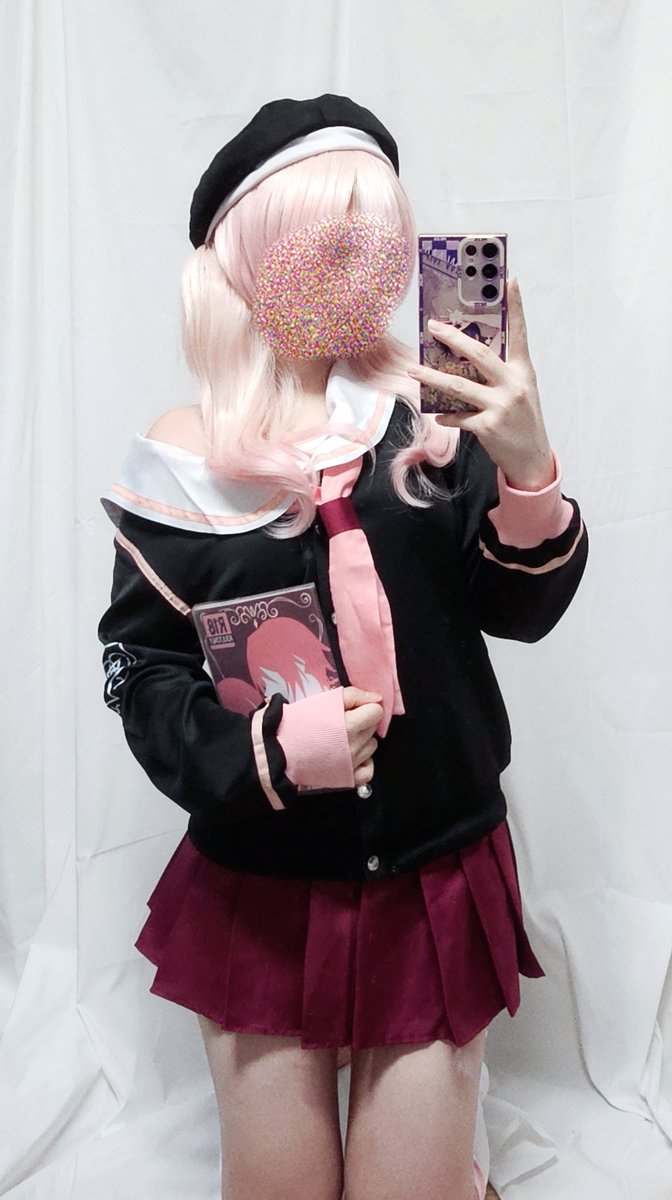 라비⚝ tweet media