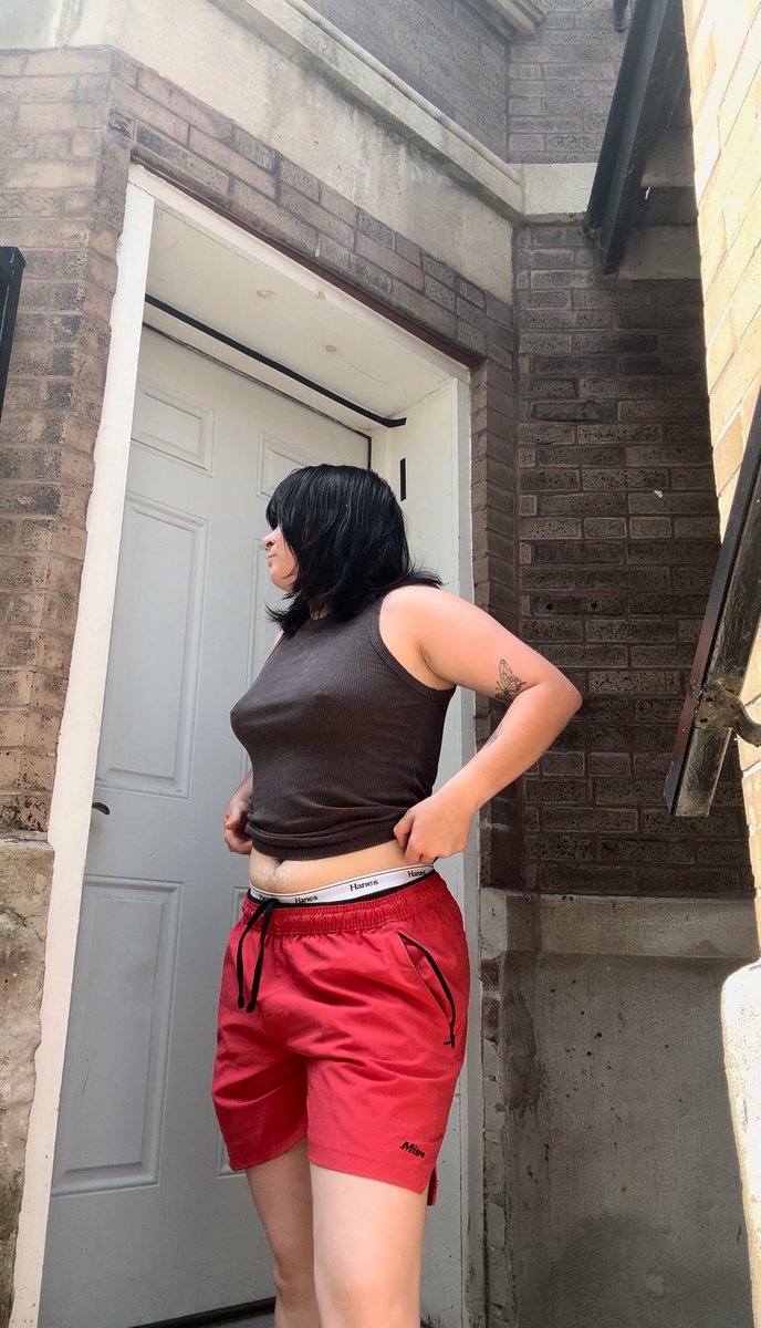 val *.❤︎₊ ⊹ TRINITY SANTOS PILLED tweet media