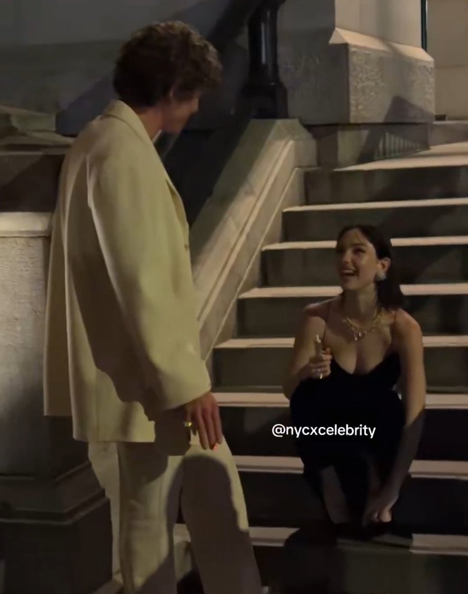 MATILDA DAMMI LE TUE CAPACITÀ DI MANIFESTING 

how it started                   how it's going