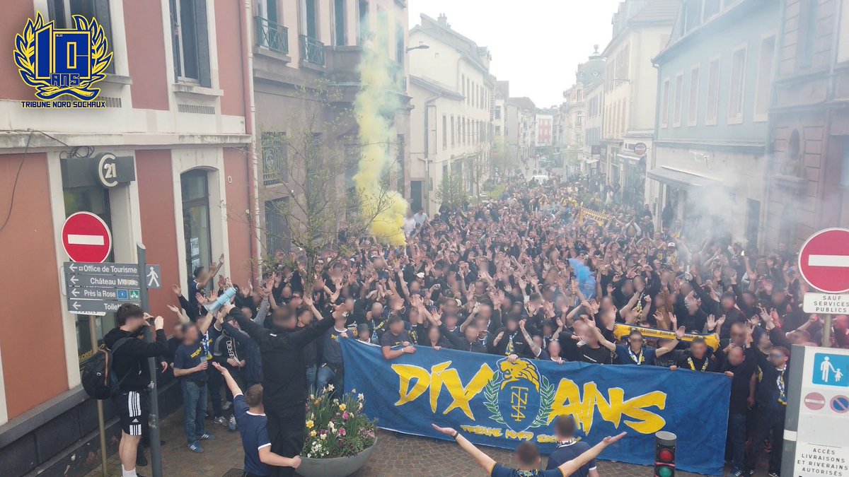 Tribune Nord Sochaux tweet media