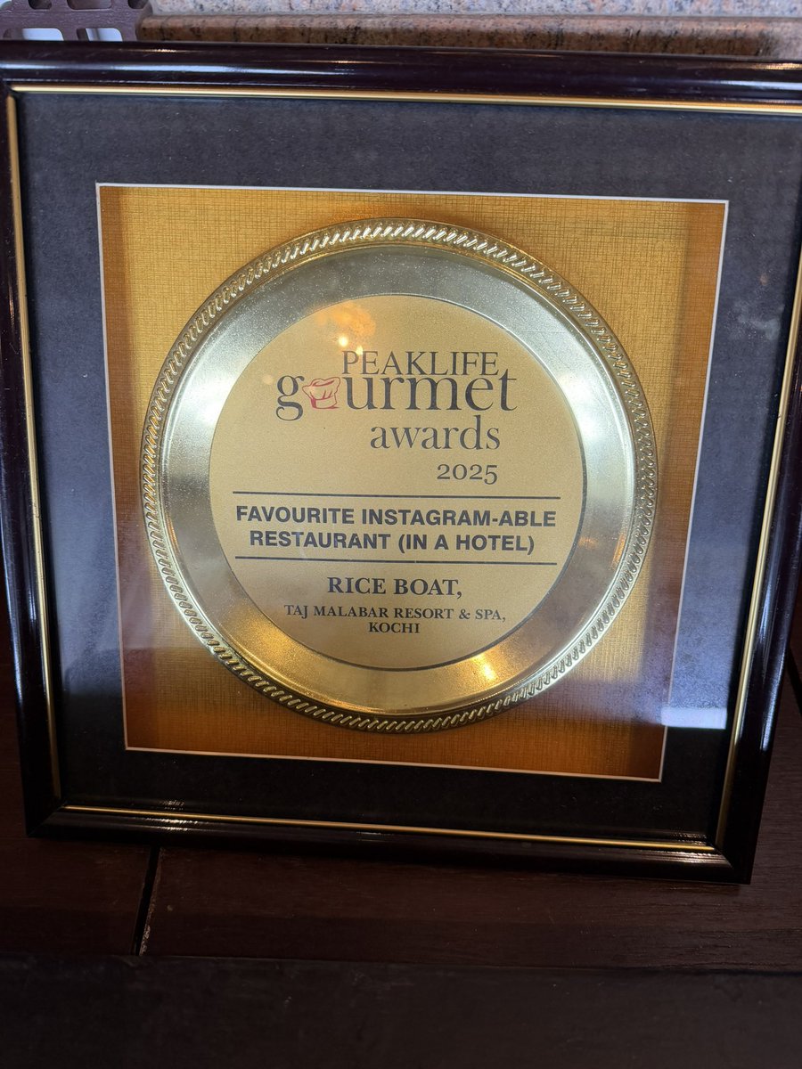 OMRcat's tweet image. #vishu lunch vignettes at @TajHotels #malabar #kochi . Enjoyed the spread ! @Mohan_Rngnathan @NarendranKs @varunkrish @rpramodhkumar