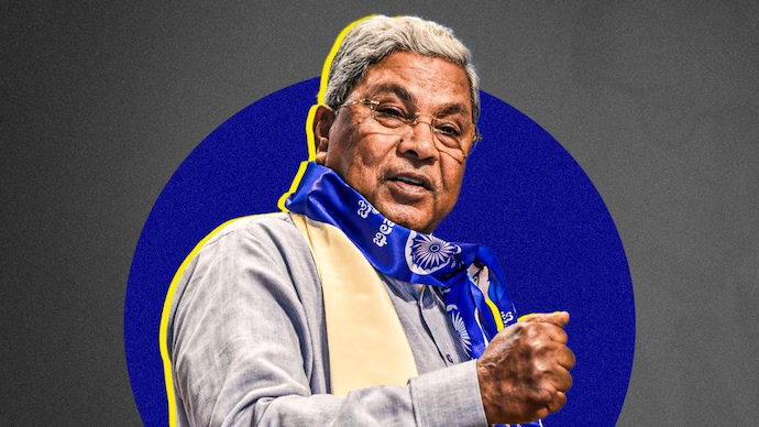 IndiaToday's tweet image. 𝐂𝐚𝐮𝐠𝐡𝐭 𝐛𝐞𝐭𝐰𝐞𝐞𝐧 𝐛𝐲𝐩𝐨𝐥𝐥 𝐟𝐚𝐥𝐥𝐨𝐮𝐭 𝐚𝐧𝐝 𝐥𝐨𝐲𝐚𝐥𝐢𝐬𝐭𝐬, 𝐒𝐢𝐝𝐝𝐚𝐫𝐚𝐦𝐚𝐢𝐚𝐡 𝐡𝐞𝐚𝐝𝐬 𝐭𝐨 𝐃𝐞𝐥𝐡𝐢

As #Karnataka Chief Minister #Siddaramaiah heads to Delhi on Friday, he has much to explain to the #Congress leadership regarding the simmering