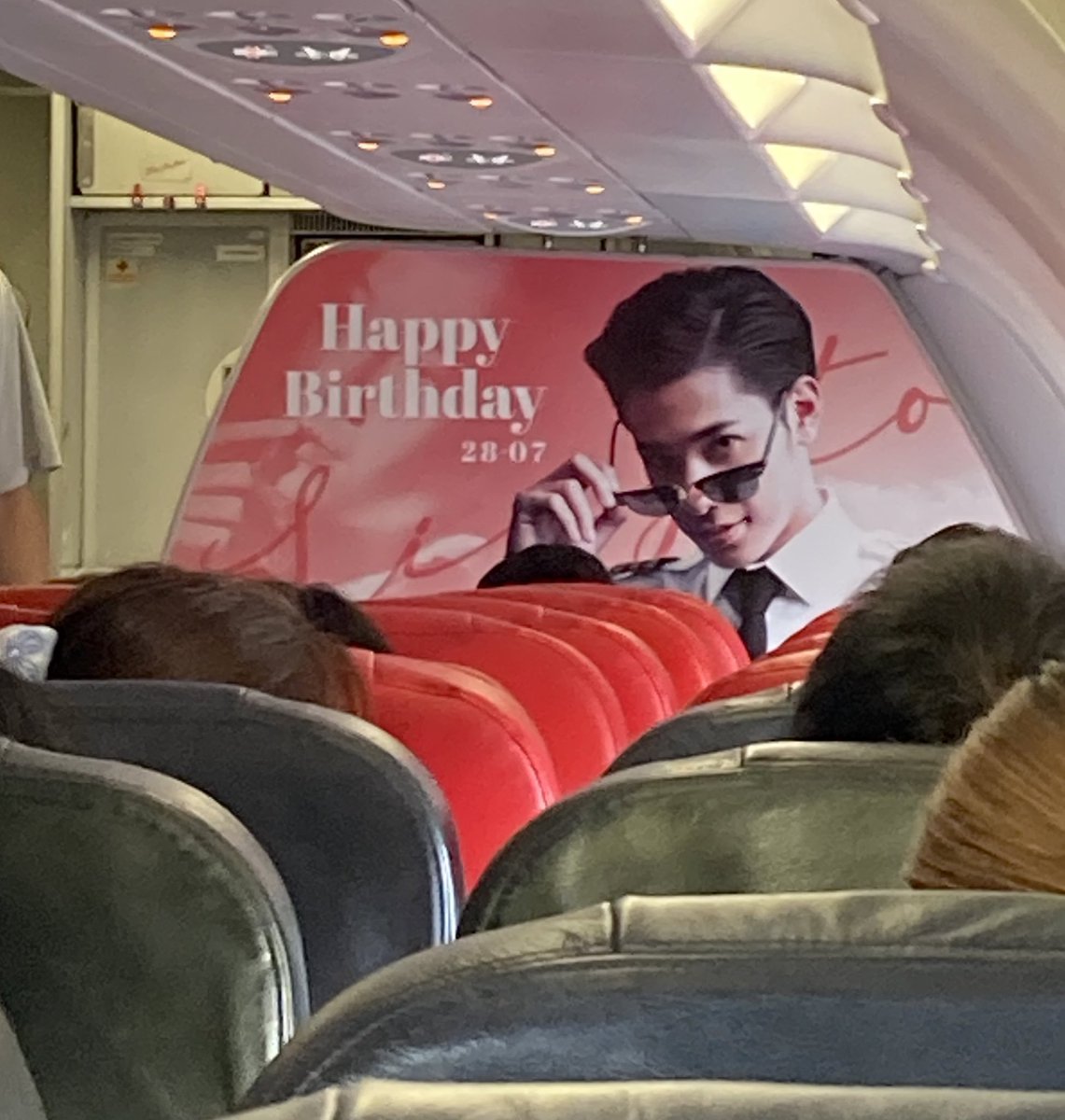 🇰 🇦 🇹 🇮 🇪 - Inactive tweet media