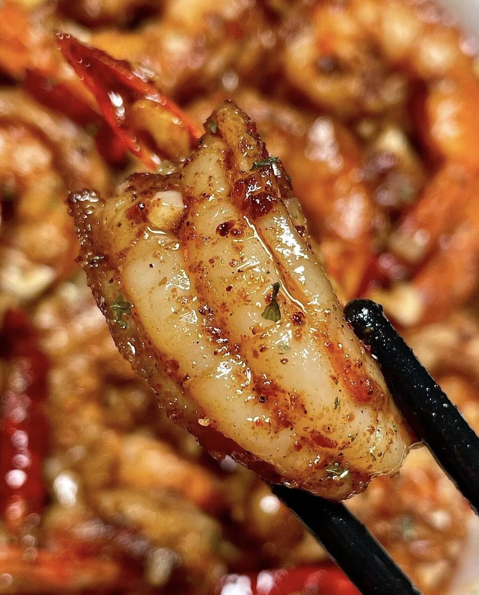 omar64837415497's tweet image. 30-min One-Pan Garlic Butter Shrimp u0026 Veggies   Sauté shrimp + garlic + cherry tomatoes + broccoli in butter/olive oil. Season with salt, pepper u0026 lemon juice. Easy, healthy, minimal cleanup! #OnePanMeal #QuickDinner
