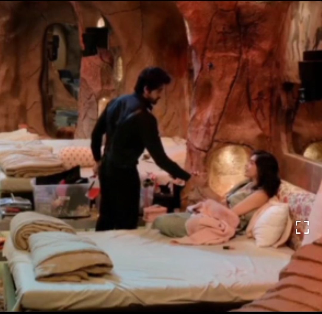 shharr12's tweet image. Dur aa gaye hum badi dur aa gaye 🧿🧿🥹🔱🫂✨❤️..... @EishaSingh24 @Avinash_galaxy #avisha #eishasingh #avinashmishra #avinasians #eishastribe