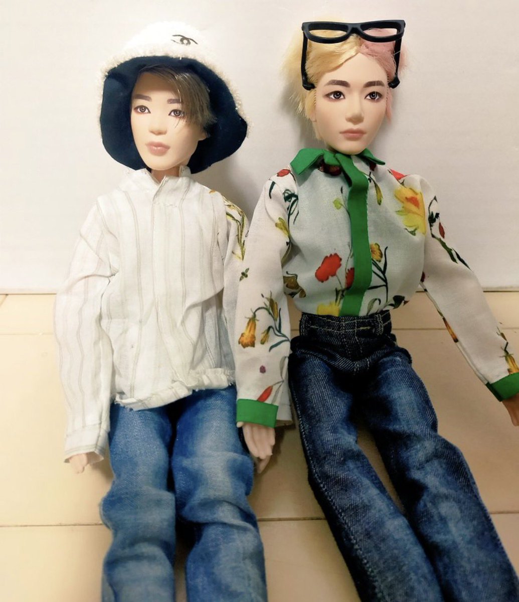 JV_mtr8295's tweet photo. 行ってきます💜✊🏻 ̖́-

全全全落ちに落ちて
チケットないけど〜。

この子たちと写真撮りまくってるので
見かけたら気軽に声かけてください𐤔𐤔

 #BTS_ARİRANG https://t.co/nD8NF1esFr