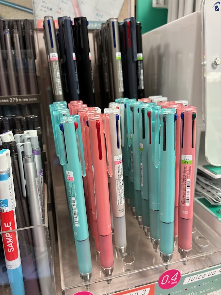 紀伊國屋書店 梅田本店 tweet media