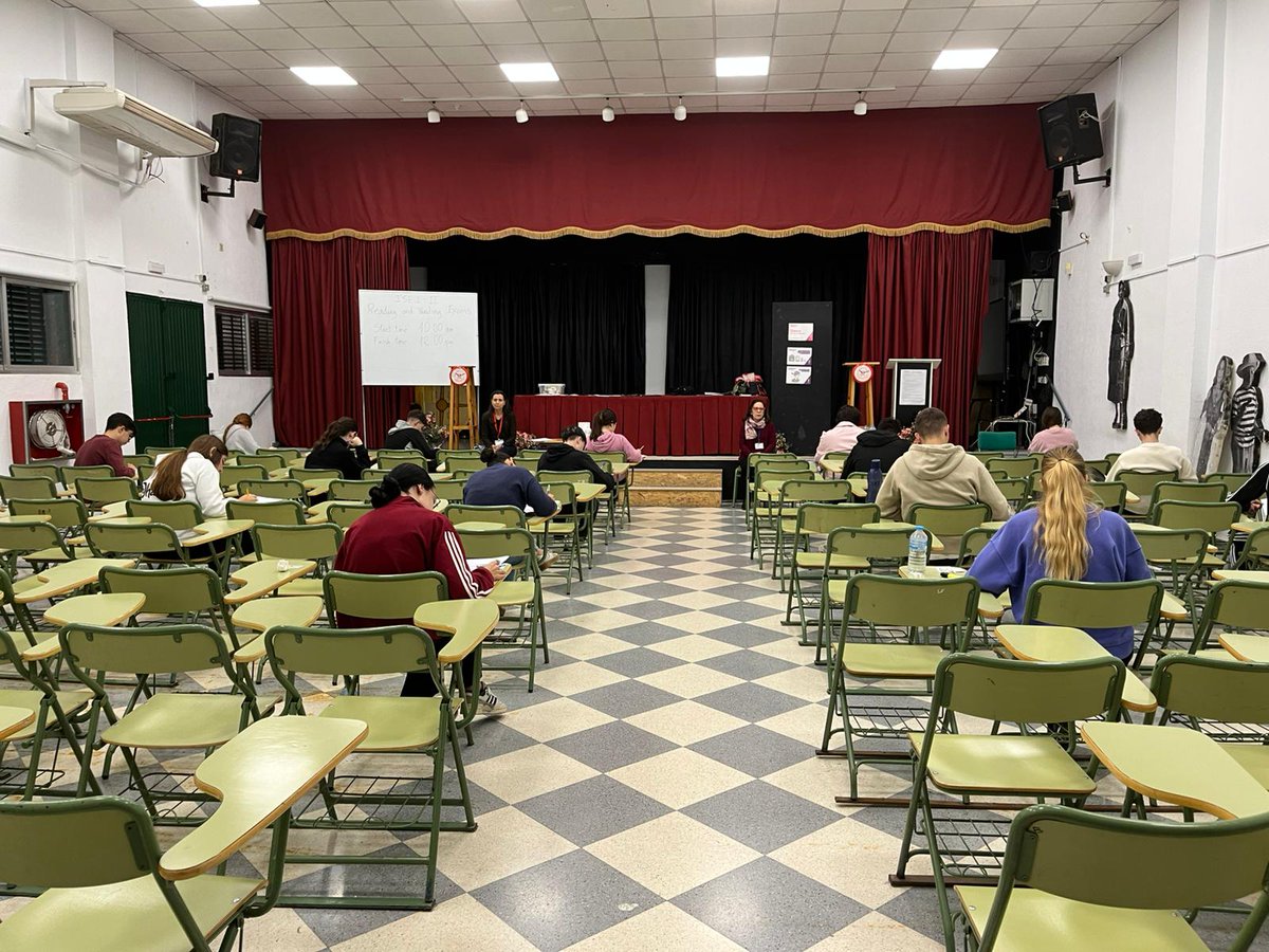 IES Albert Einstein tweet media