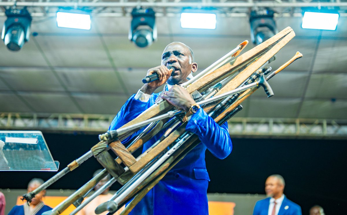 drpaulenenche's tweet photo. JALINGO HEALING & DELIVERANCE CRUSADE | DAY 1 (PICTORIAL EXCERPTS) 📸🔥

Jalingo witnessed the God of mercy in a mighty way.

The atmosphere was filled with the presence of God as people gathered in great expectation.

The Spirit of the Lord touched lives, setting people free.
Burdens were lifted, and healings erupted.

What a remarkable start, God has begun a mighty work in Jalingo.

And this is only the beginning.

Beloved, do not miss Day 2.
Come expectant.
Come believing.
Don't come alone, invite someone this could be their moment of encounter.