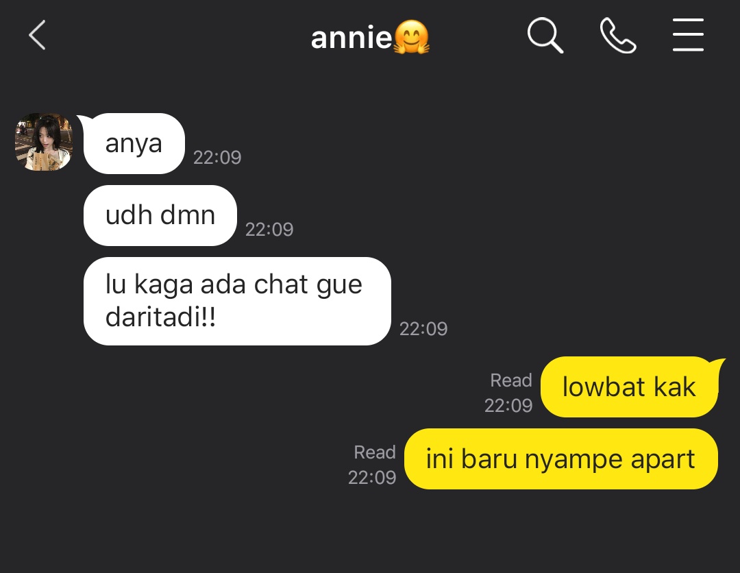 janirandom tweet media