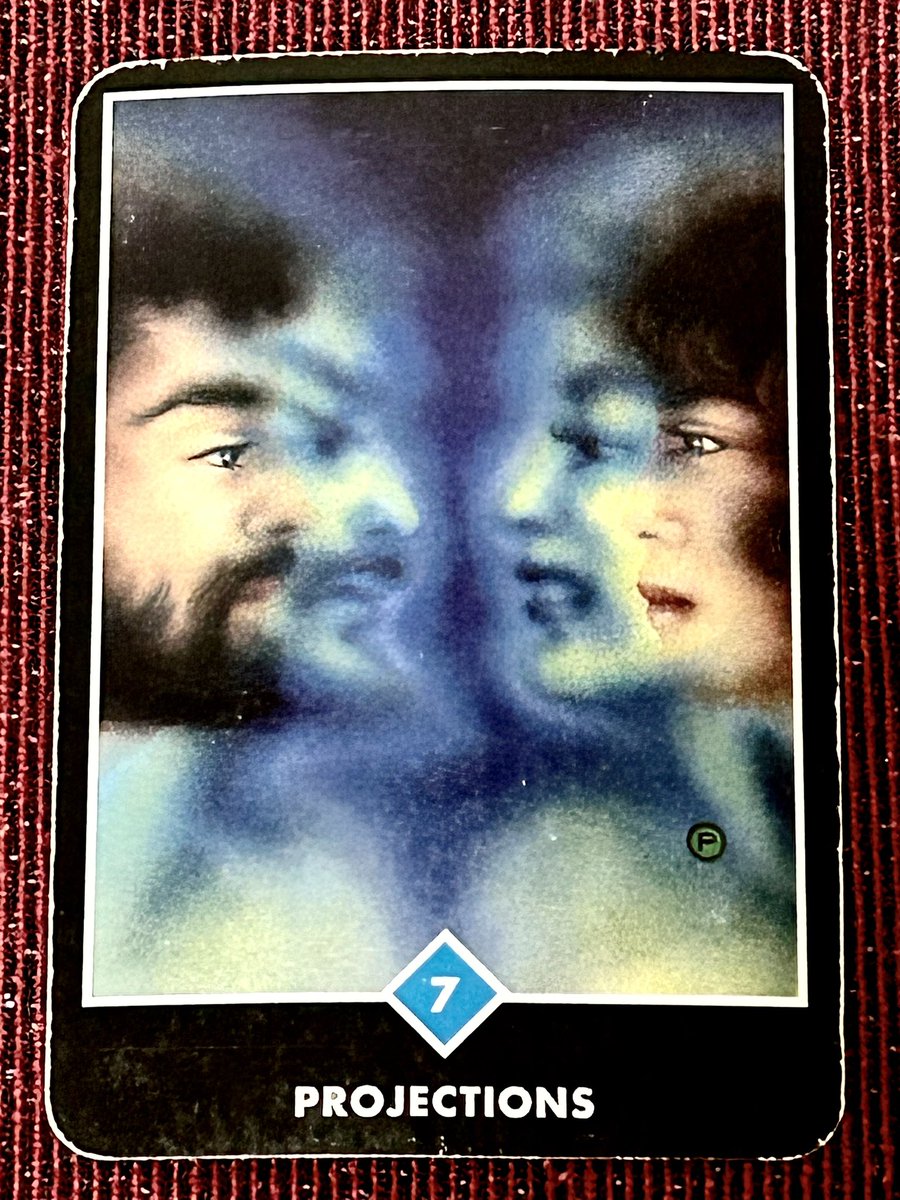 タロット占い師「神楽先輩」@鑑定にまだAI使ってないのぉ？！🪼👻 tweet media