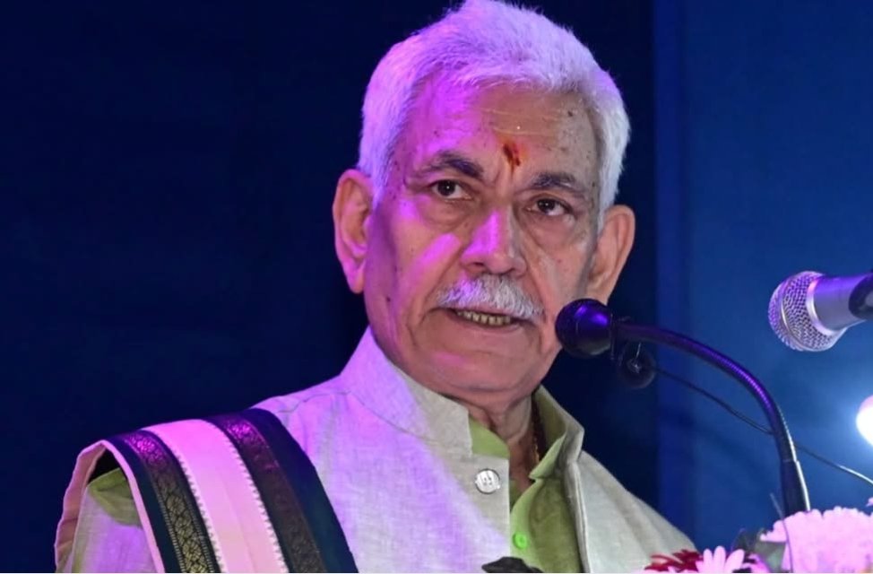 A bold and uncompromising campaign led by LG Shri Manoj Sinha is transforming J&amp;K.The crackdown on drugs and improved public safety are not just claims—they’re visible realities on the ground, restoring faith &amp; securing the future of the youth. #DrugFreeJK thank you <a href="/manojsinha_/">Manoj Sinha</a>