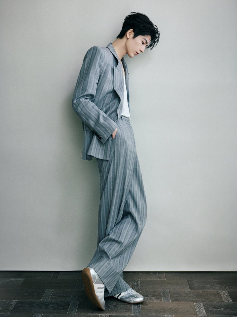 🍓 strawberrymoon 🐷🦋🐮 tweet media