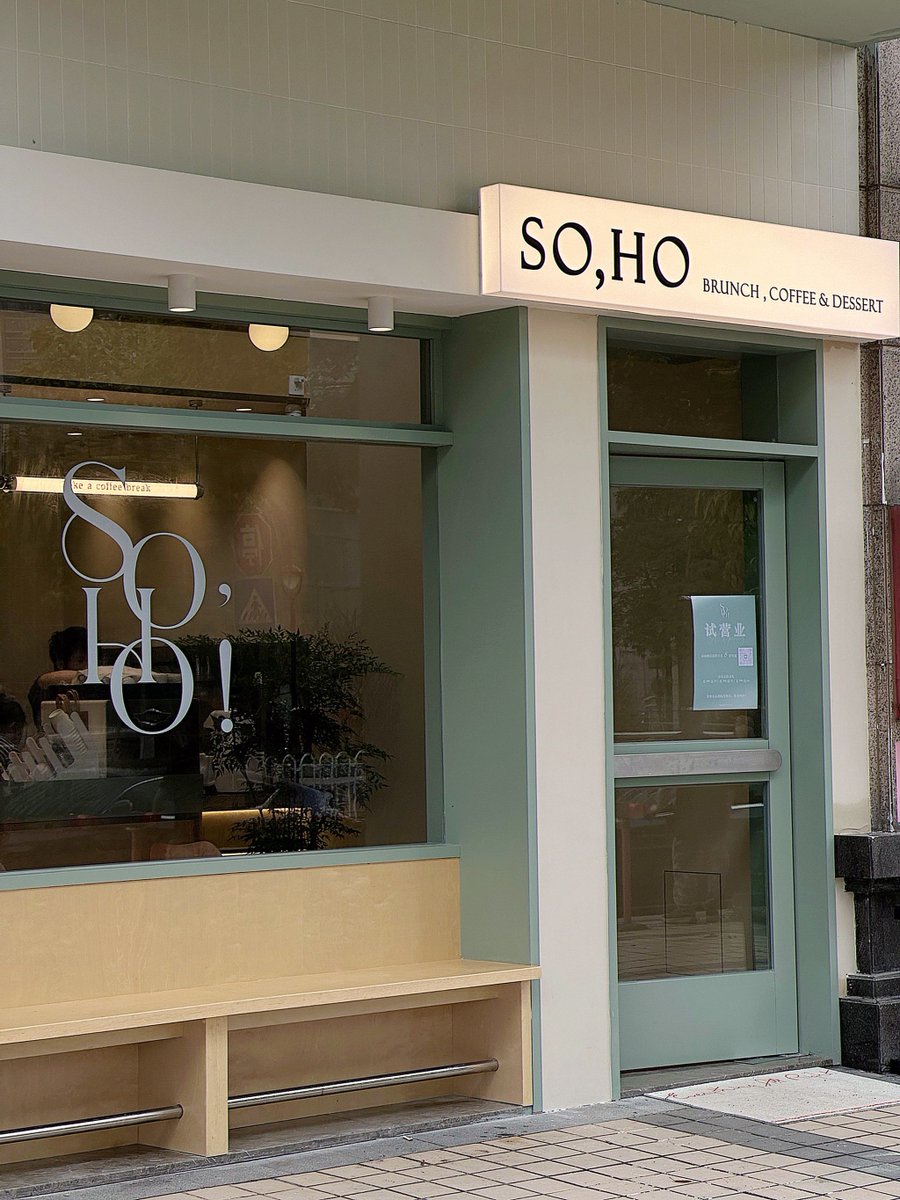 DarknessV1992's tweet image. "Small daily moves = big health wins! 10 mins of stretching, 8 sips of water, 1 walk—start tiny, feel mighty.  #HealthHabits #DailyWellness"