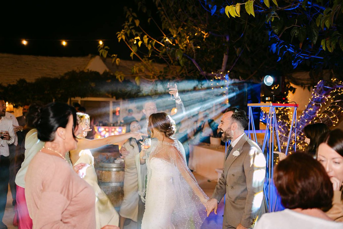 musicapuglia's tweet image. Planning a destination wedding in #Puglia? ✨ Don't let the music be an afterthought.
Our ultimate guide covers everything from ceremony vibes to masseria parties. Transform your big day into a true Italian experience! 
musicamatrimonipuglia.com/2026/04/17/wed…
Talk to us: +39 333 462 3722