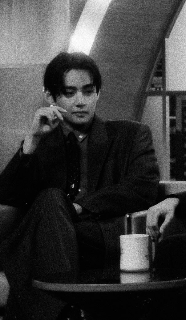 Taehyung Naver tweet media