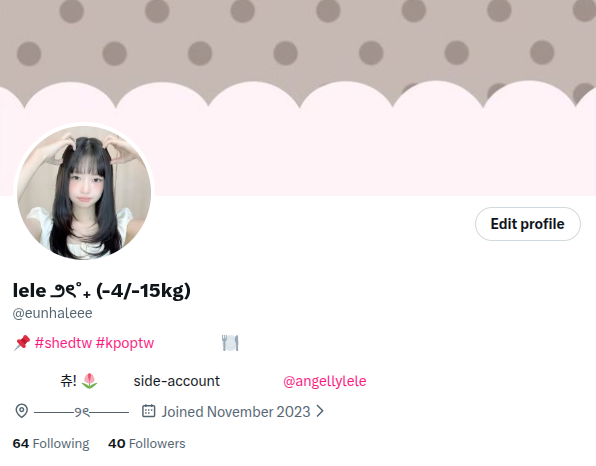 eunhaleee's tweet photo. find  the  difference  guys https://t.co/SE6hBa5rSg