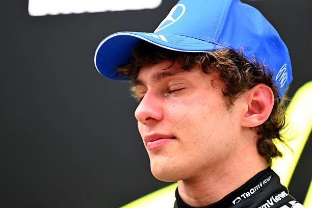 dev 🪽 tweet media