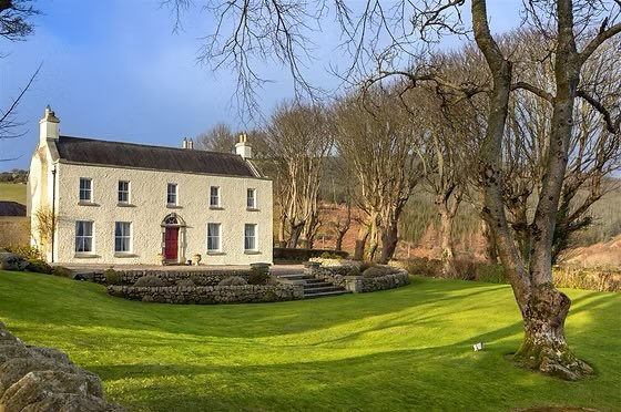 PropertiesDK's tweet image. ♦️𝐅𝐎𝐑 𝐒𝐀𝐋𝐄♦️ 
𝘕𝘦𝘸 𝘭𝘪𝘴𝘵𝘪𝘯𝘨

Ballybetagh House,  Kilternan,  Dublin 18, 
D18 VY01  €4,950,000

Handsome detached Georgian residence refurbished and modernised
➡️ daphnekayeandassociates.ie/items/ballybet…

📞 𝘿𝙖𝙥𝙝𝙣𝙚

#houseforsale #dublin #property #d18 @LoveSouthDublin