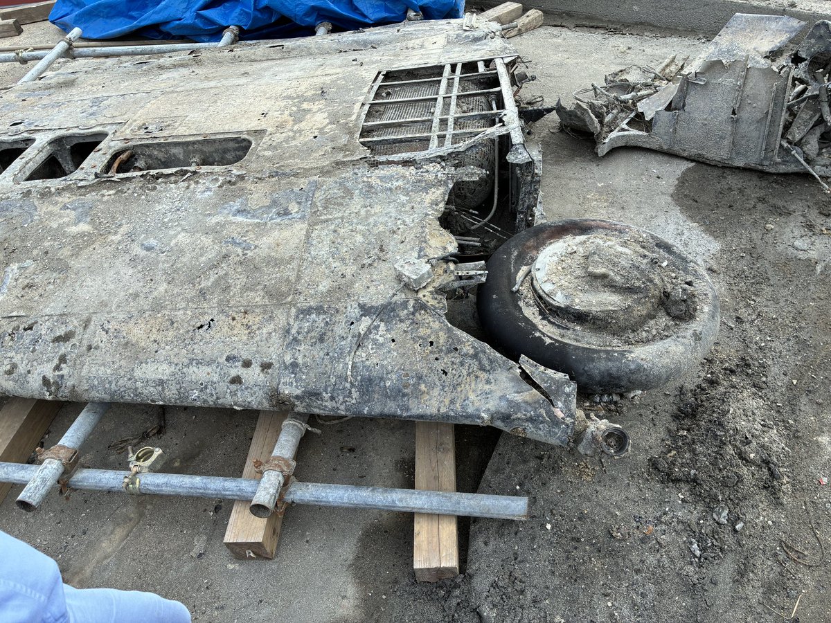 紫電改・林大尉機を引き揚げる会 tweet media