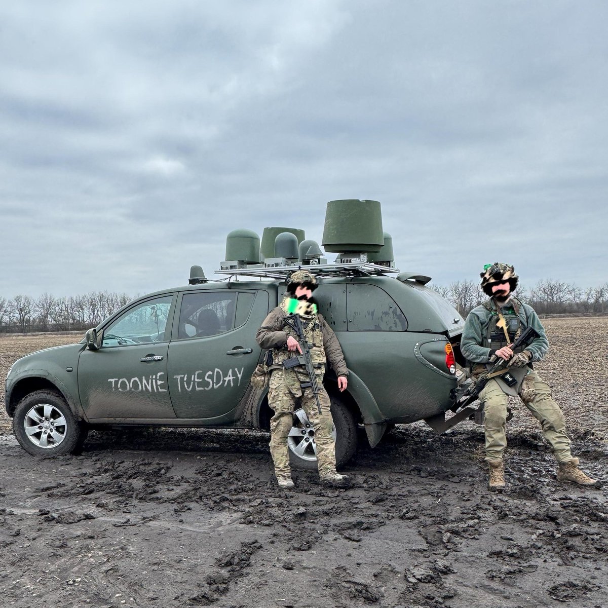 Alex Bond tweet media