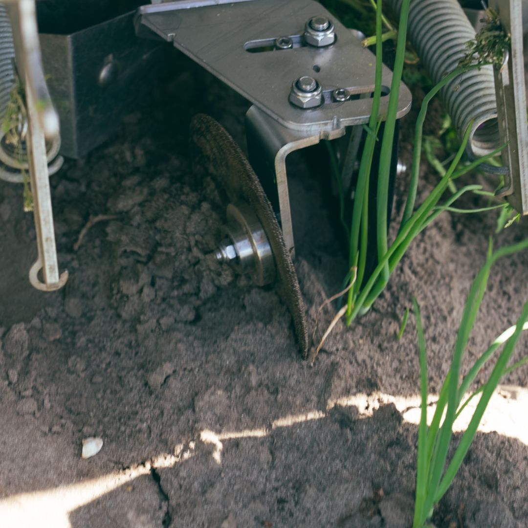 FarmDroid tweet media