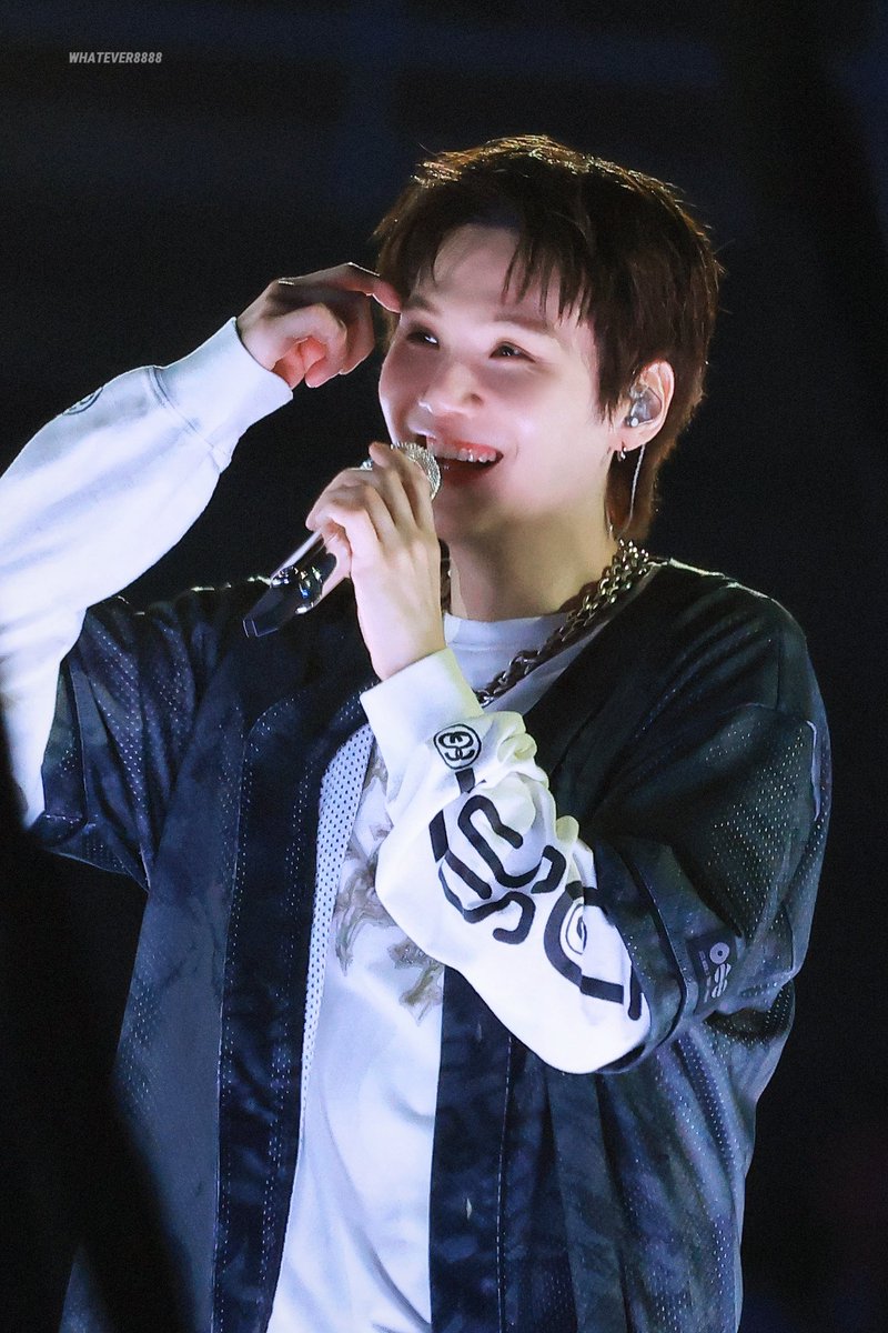 WHATEVER_8888's tweet image. 20260412
sweet kitten
😆😆😆😆
#SUGA #YOONGI #AgustD #BTS 
#슈가 #민윤기 #방탄소년단
#BTS_WORLDTOUR_ARIRANG
#BTS_WORLDTOUR_ARIRANG_GOYANG
