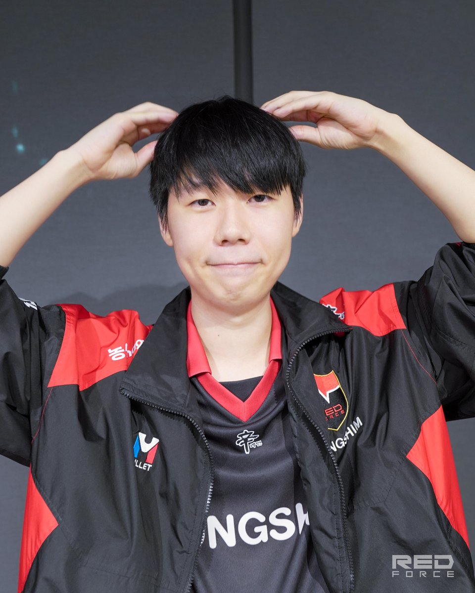 NS RedForce tweet media