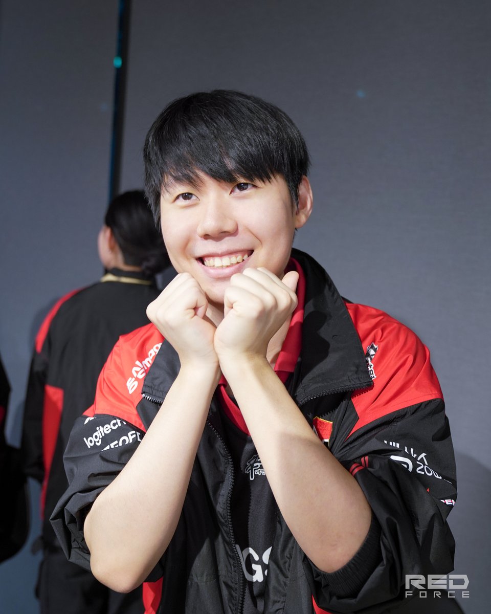 NS RedForce tweet media
