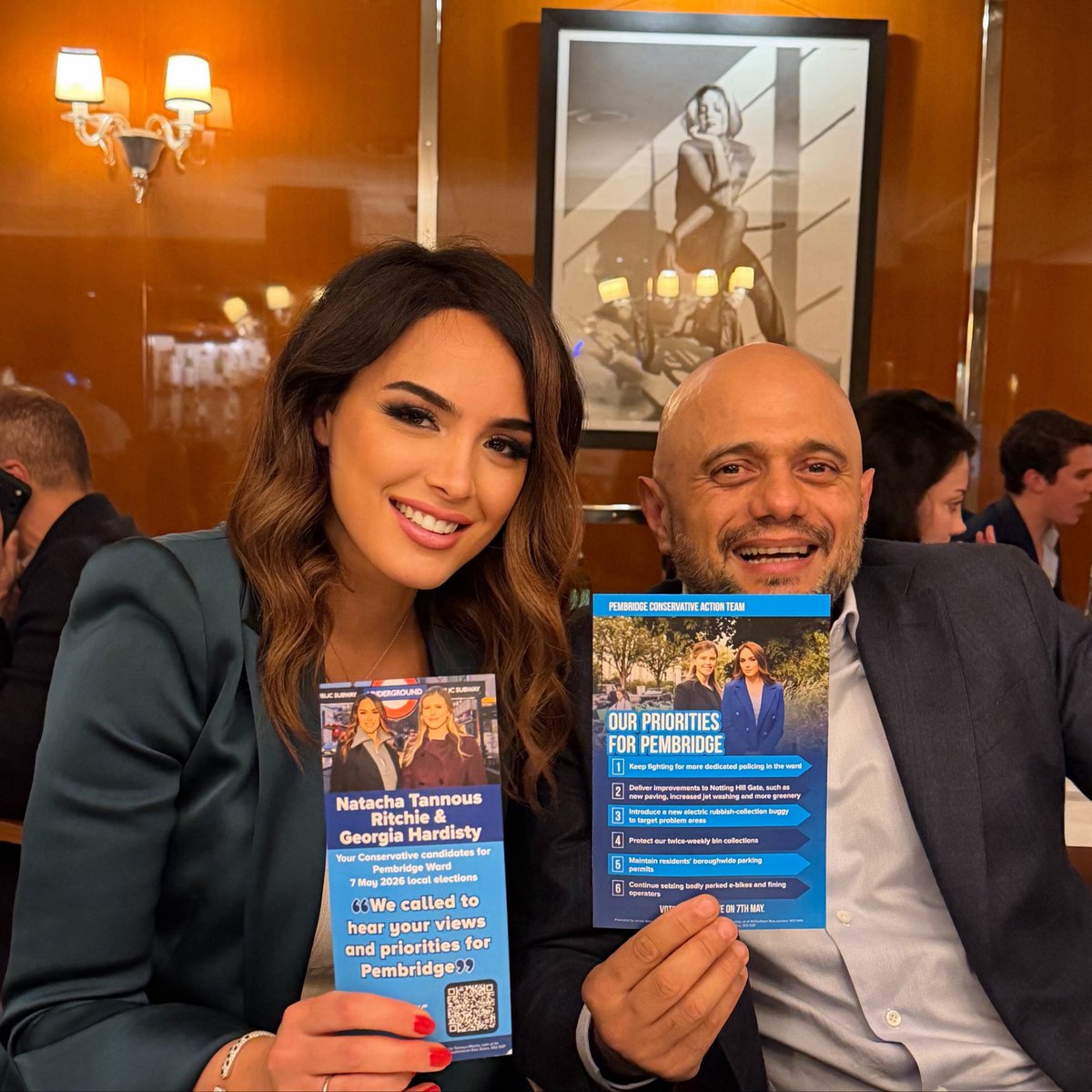 NatachaTannous's tweet image. Birthday mode… but still armed with my #CallingCards 💙🎂😉

#Pembridge #Pembridgeward #RBKC