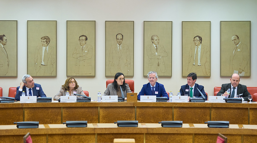 Relación Cliente Web tweet media