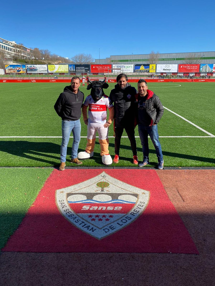 futbolin tweet media