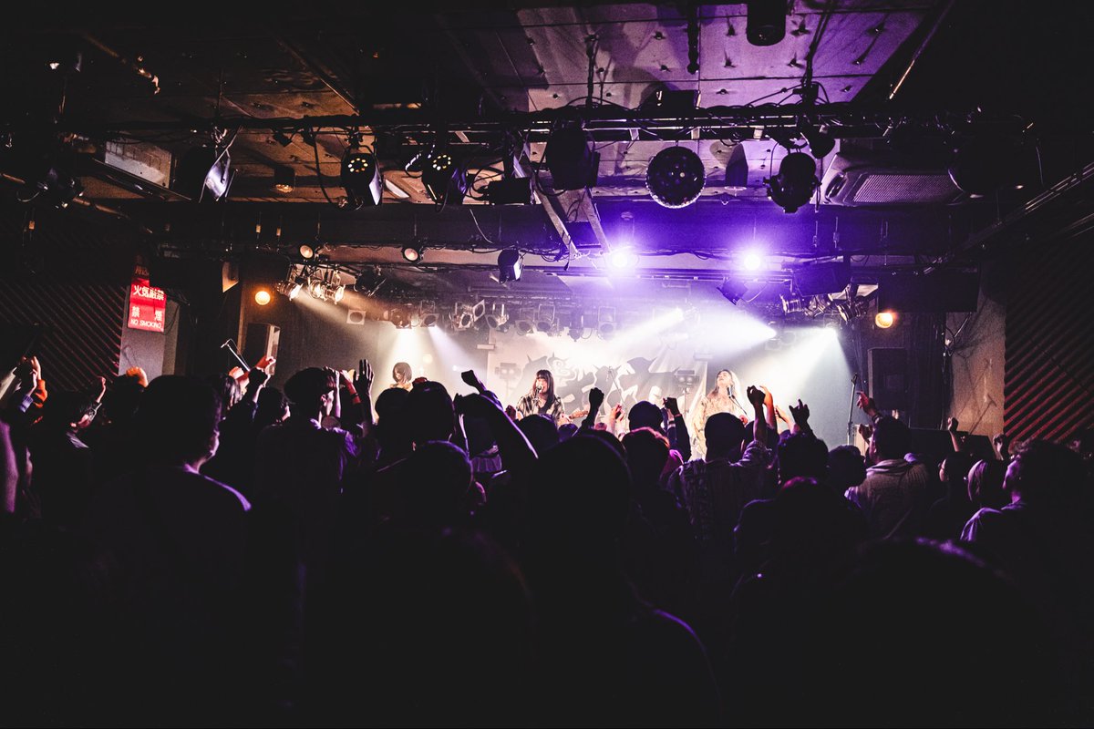 chisetsunagara's tweet photo. 【📸LIVE PHOTO📸】

4/16(木)@ 渋谷O-Crest

／
パキルカ東阪ツアー
『毒にも薬にもならないツアー』　東京編
＼

BIG ARIKAMATO🔥🔥🔥

お次のライブはいよいよワンマン‼️

📸photo by @Yusuke_photogt https://t.co/MOD095dZPU