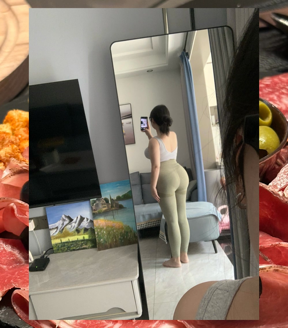 Lisa Fox tweet media