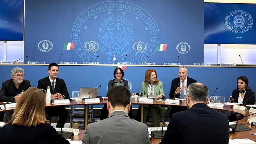 CoE_Trafficking's tweet image. Italy: Some 30 representatives of Italian government agencies, public bodies and civil society discussed the progress made in implementing the @coe #AntiTrafficking Convention based on the 3rd evaluation report issued by @coe Group of Experts (GRETA)
🔗go.coe.int/N2bs5
