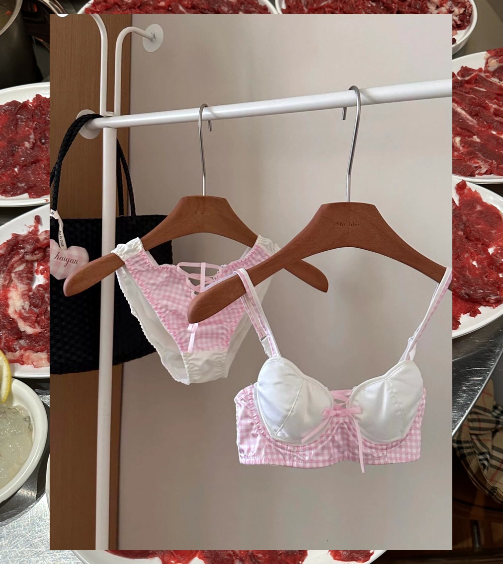 Tim Richardson tweet media