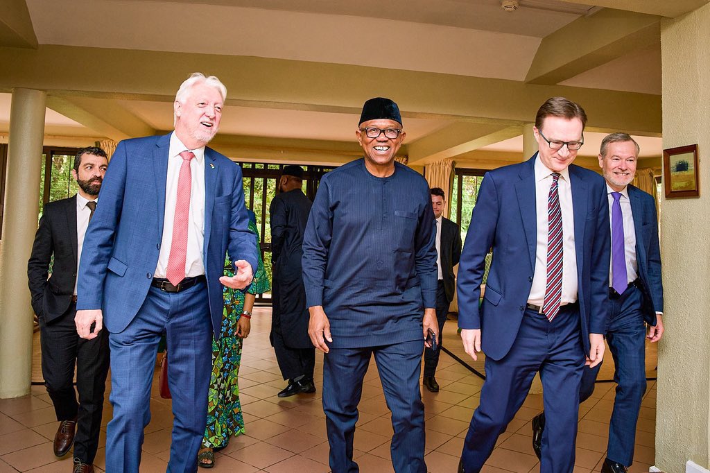 mchi59400's tweet photo. These pictures will force some politicians to start serious strategising for 2027, and may well give them a few sleepless nights. https://t.co/2YejTkSpEh