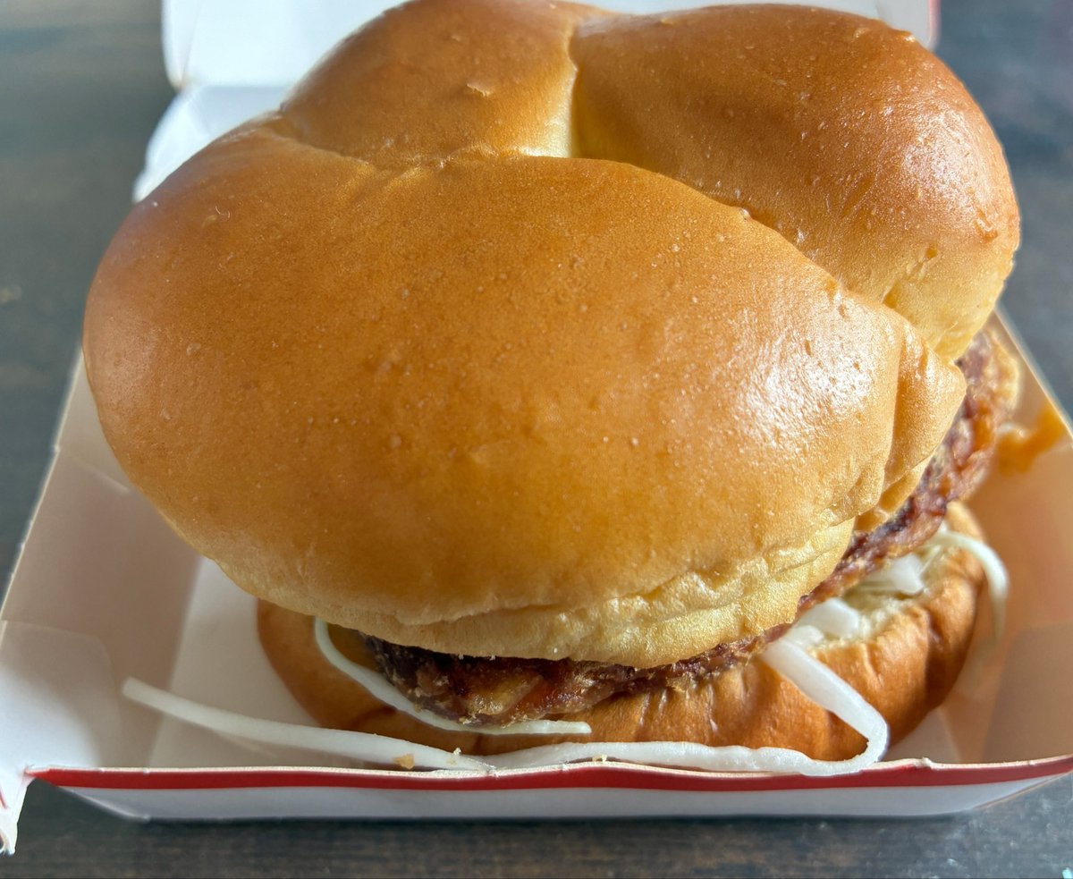 chiroru47529359's tweet image. 本日のかぶミニ

伊藤忠、王子HD、世紀東急
ソニーFG（10）

梅乃宿酒造のIPO、落選…
オリオンビールの失敗を活かし
余力補充したから抽選はされた🥹
当選した方おめでとうございます！

お昼はタルタル油淋鶏風
チキンタツタに🍔
シャア専用ザクパッケージ✨

今週もお疲れ様( ⁼̴̶̤̀༥⁼̴̶̤́ )

#IPO