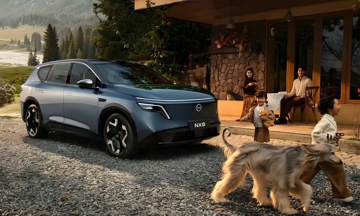 foroelectricos's tweet image. ¡Bombazo de #Nissan! 🚗⚡️ ¿El fin de los eléctricos caros?

Llega el nuevo Nissan NX8: un SUV de 4,8 metros que destroza el mercado con estas cifras:

🔹 Precio: ¡Desde 18.765€! 🤯
🔹 Autonomía: Hasta 650 km (BEV) y 1.450 km (Extensor).
🔹 Carga: 10-80% en solo 12 min (800V).